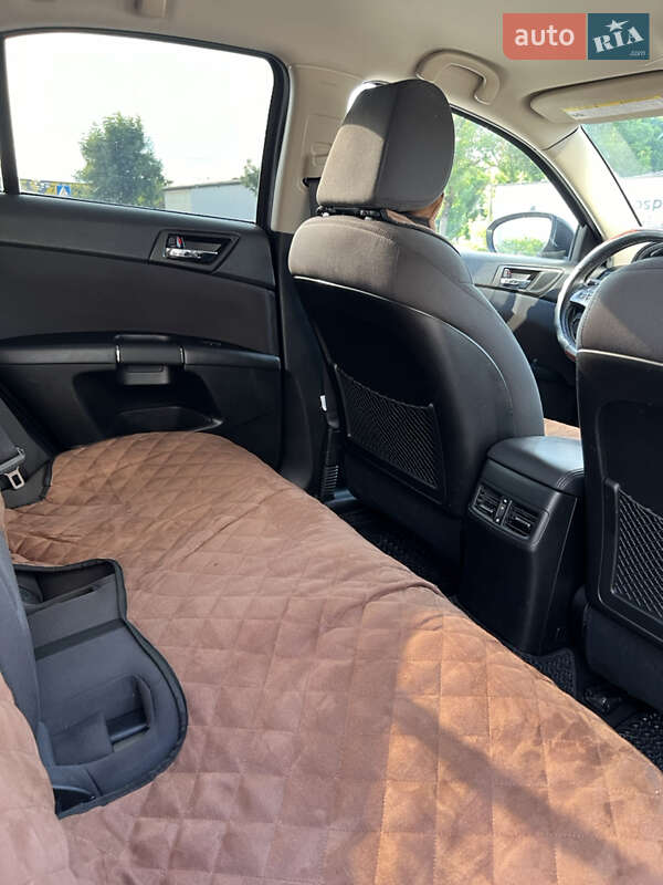 Седан Suzuki Kizashi 2012 в Ивано-Франковске