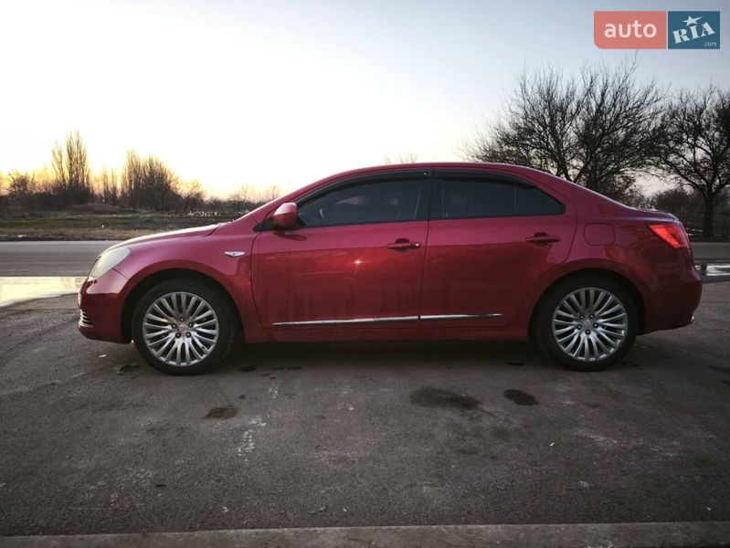 Седан Suzuki Kizashi 2012 в Конотопе