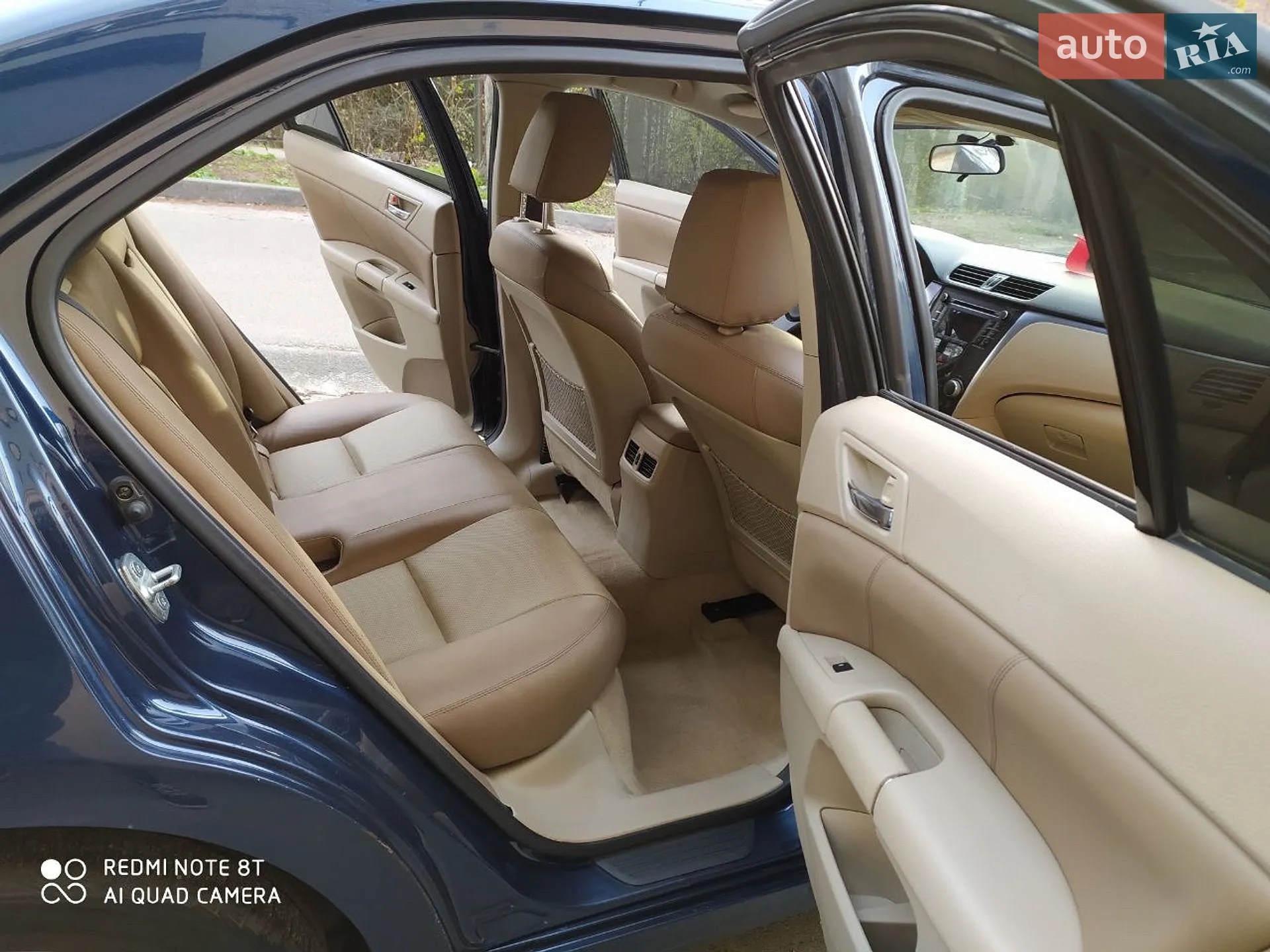 2012 Suzuki Kizashi - мініатюра 14