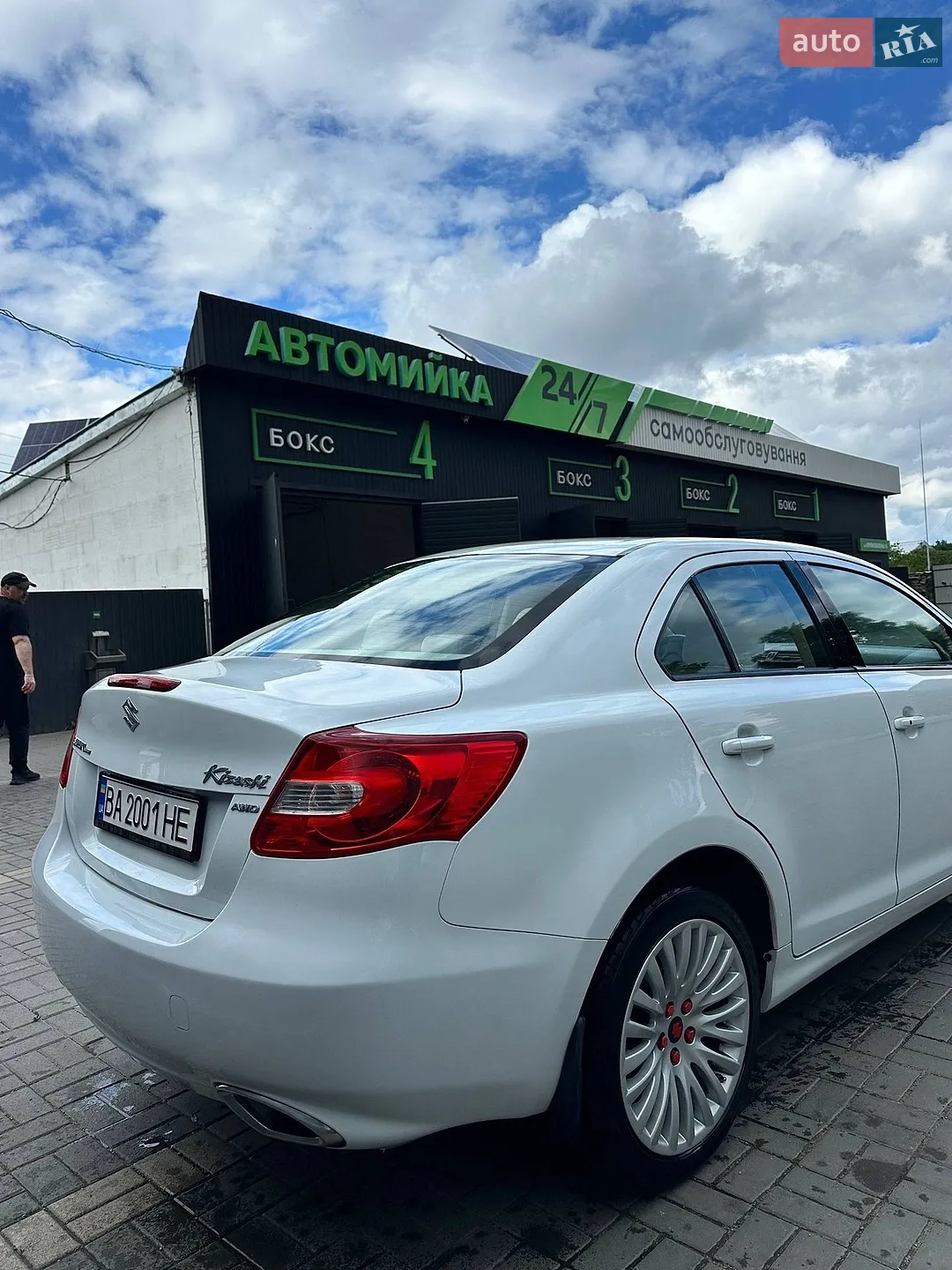 2012 Suzuki Kizashi - мініатюра 5