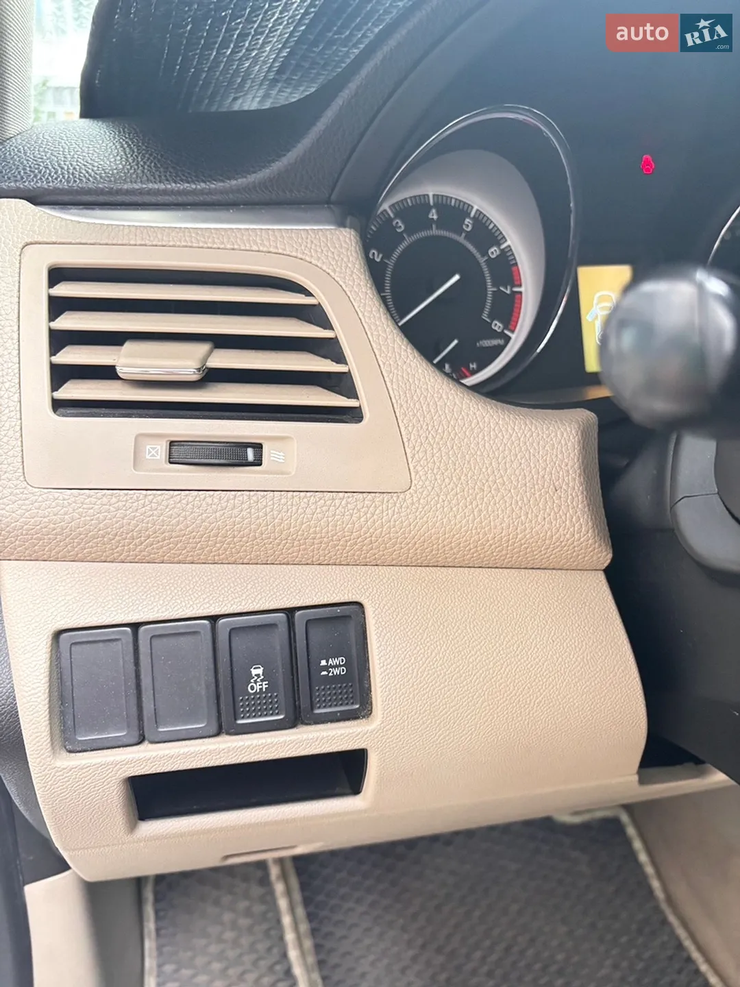 2012 Suzuki Kizashi - мініатюра 13