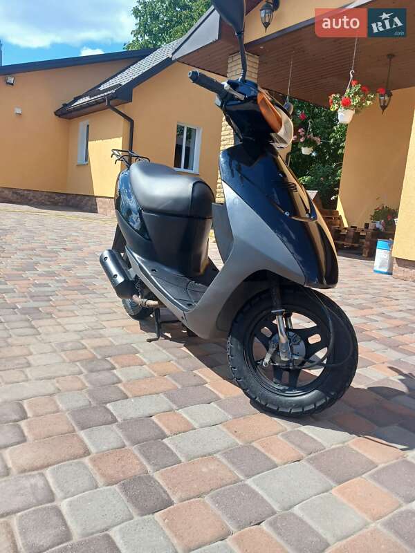 Скутер Suzuki Lets 2 1999 в Житомире