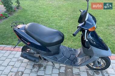 Скутер Suzuki Lets 2 2001 в Луцьку