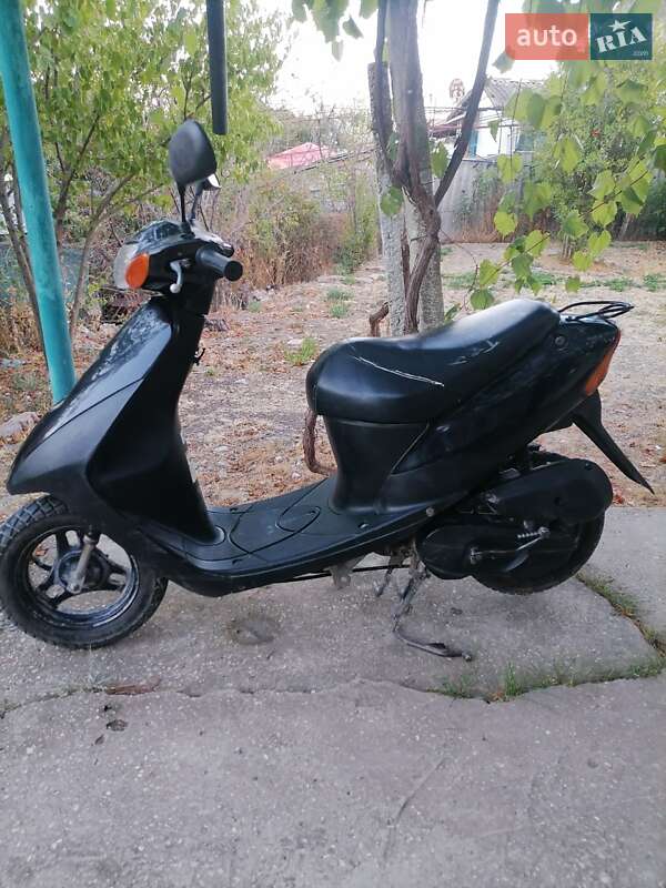 Мотороллер Suzuki Lets 2 2006 в 