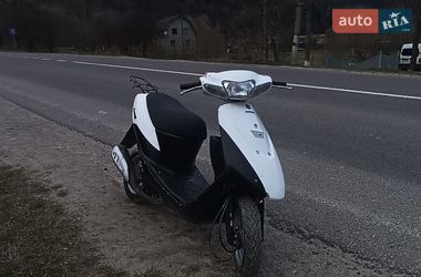 Мопеди Suzuki Lets 2 2005 в Турці