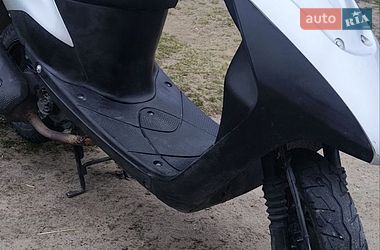 Скутер Suzuki Lets 2 2001 в Кременці фото 4 Скутер Suzuki Lets 2 2001 в Кременці