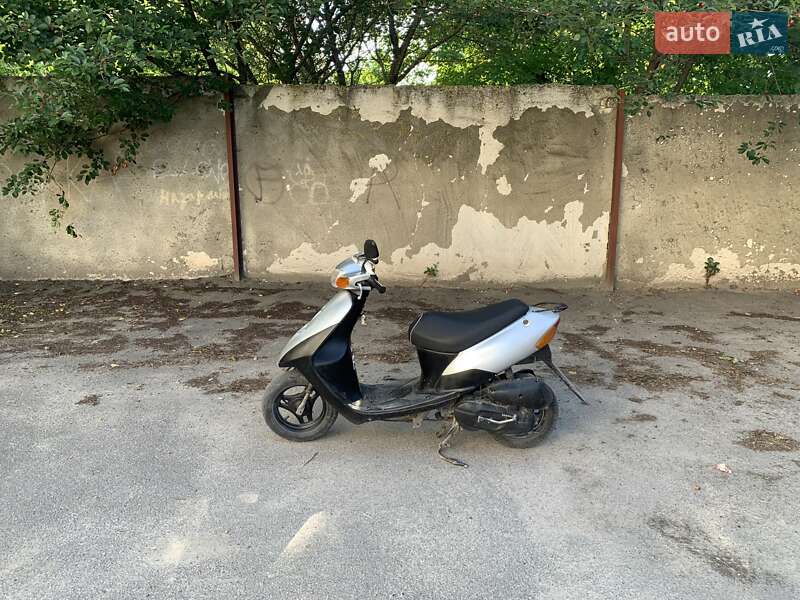 Вантажні моторолери, мотоцикли, скутери, мопеди Suzuki Lets 3 2005 в Чорткові