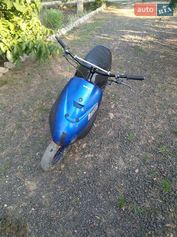 Скутер Suzuki Lets 3 2004 в Херсоне