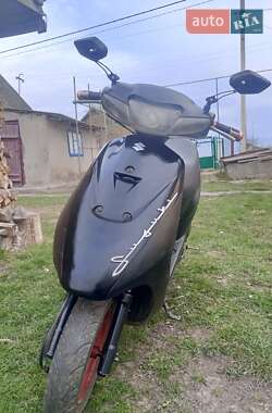 Скутер Suzuki Lets 3 2009 в Остроге