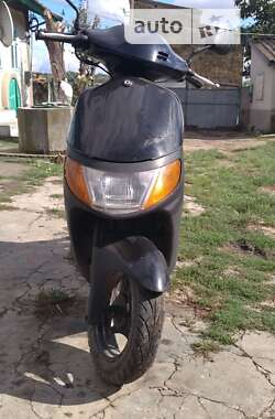 Скутер Suzuki Lets 2010 в Арцизе