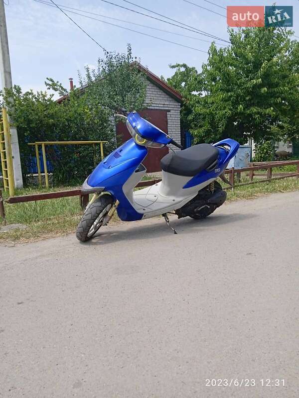 Скутер Suzuki Lets 2011 в Новомосковську фото 5 Скутер Suzuki Lets 2011 в Новомосковську