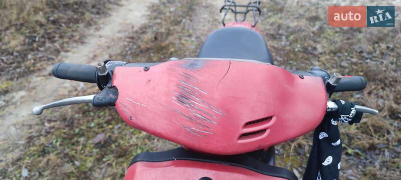 Скутер Suzuki Lets 2011 в Житомирі