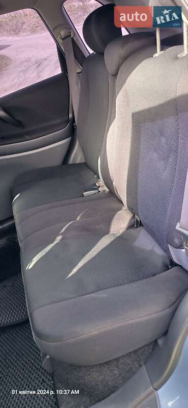 Универсал Suzuki Liana 2003 в Киеве