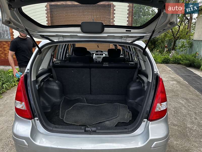 Універсал Suzuki Liana 2005 в Івано-Франківську