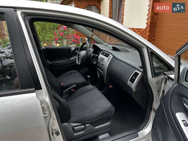 Універсал Suzuki Liana 2005 в Івано-Франківську