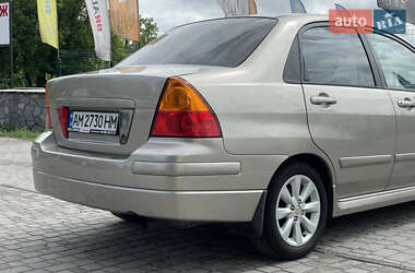 Седан Suzuki Liana 2005 в 