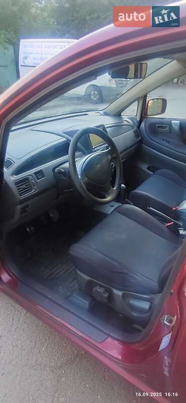 Седан Suzuki Liana 2003 в Запорожье фото 2 Седан Suzuki Liana 2003 в Запорожье