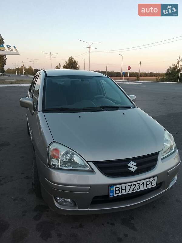 Седан Suzuki Liana 2007 в Измаиле