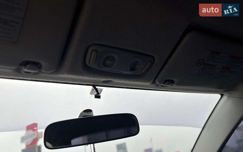 Седан Suzuki Liana 2006 в Мукачево