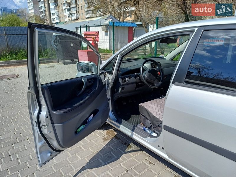 Универсал Suzuki Liana 2004 в Одессе фото 8 Универсал Suzuki Liana 2004 в Одессе