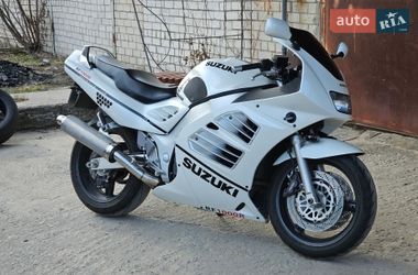 Мотоцикл Спорт-туризм Suzuki RF 900R 1995 в Вараше