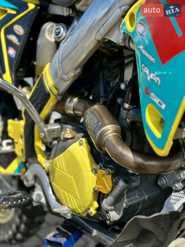 Мотоцикл Кросс Suzuki RM 250Z 2015 в Ужгороде