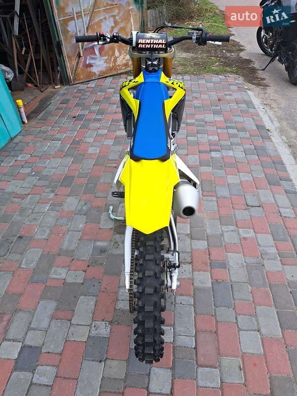 Мотоцикл Кросс Suzuki RM 250Z 2022 в Кременчуці фото 2 Мотоцикл Кросс Suzuki RM 250Z 2022 в Кременчуці