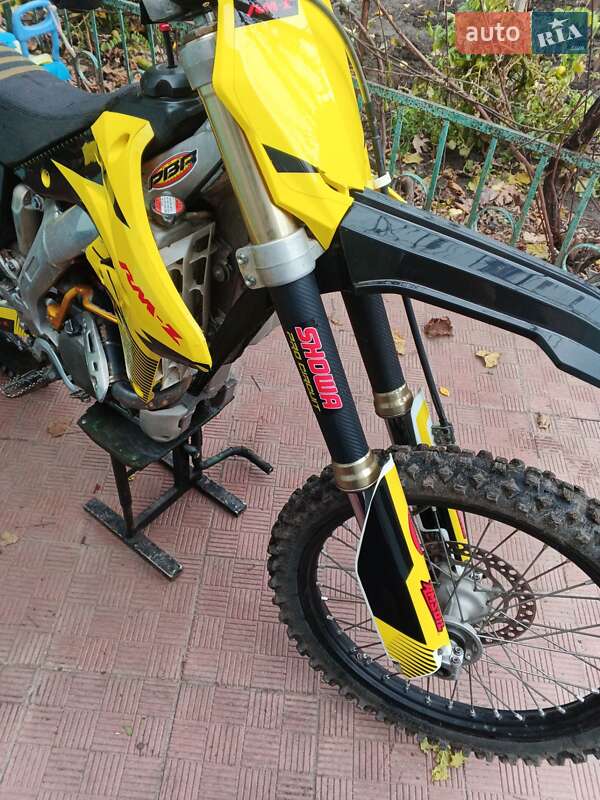 Мотоцикл Кросс Suzuki RM 250Z 2015 в Полтаві фото 7 Мотоцикл Кросс Suzuki RM 250Z 2015 в Полтаві