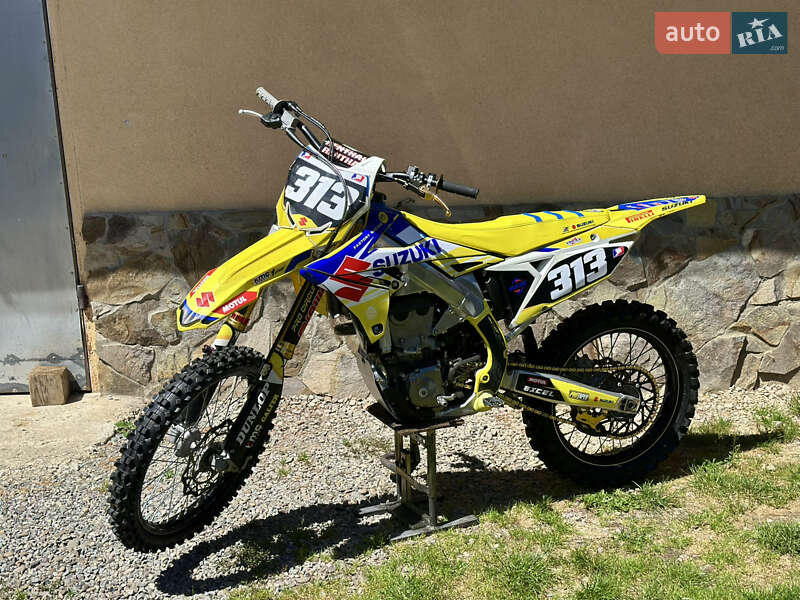 Мотоцикл Кросс Suzuki RM-Z 450 2023 в Ужгороді фото 4 Мотоцикл Кросс Suzuki RM-Z 450 2023 в Ужгороді