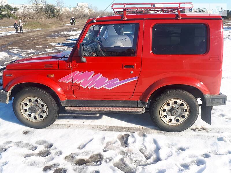 Позашляховик / Кросовер Suzuki Samurai 1995 в Дніпрі