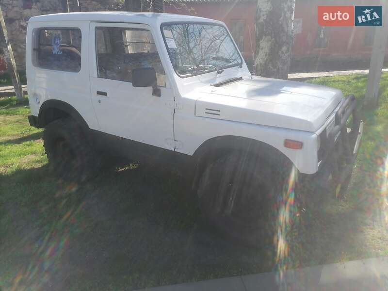 Внедорожник / Кроссовер Suzuki Samurai 1987 в Одессе