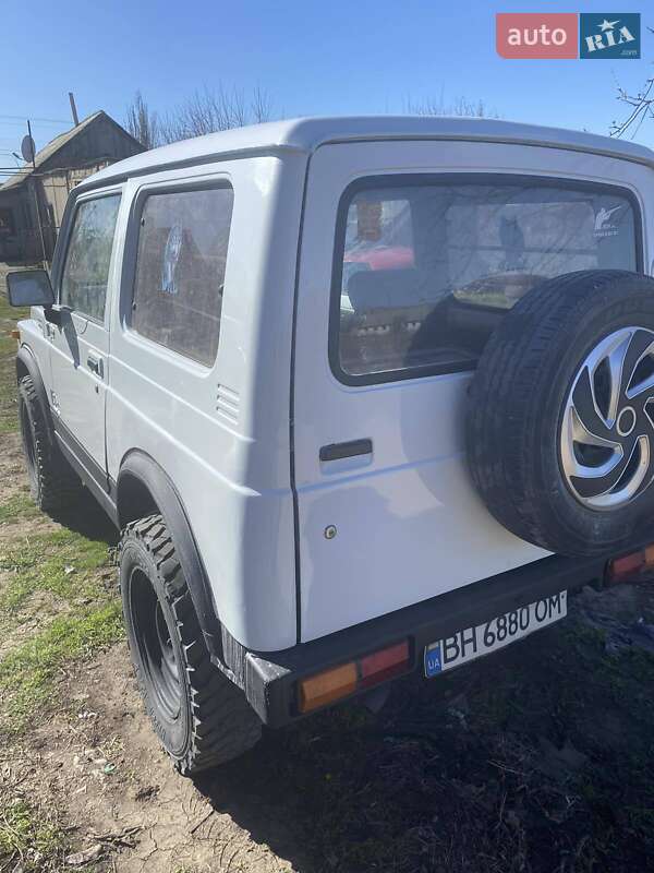 Внедорожник / Кроссовер Suzuki Samurai 1987 в Одессе