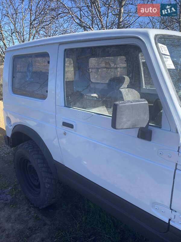Внедорожник / Кроссовер Suzuki Samurai 1987 в Одессе
