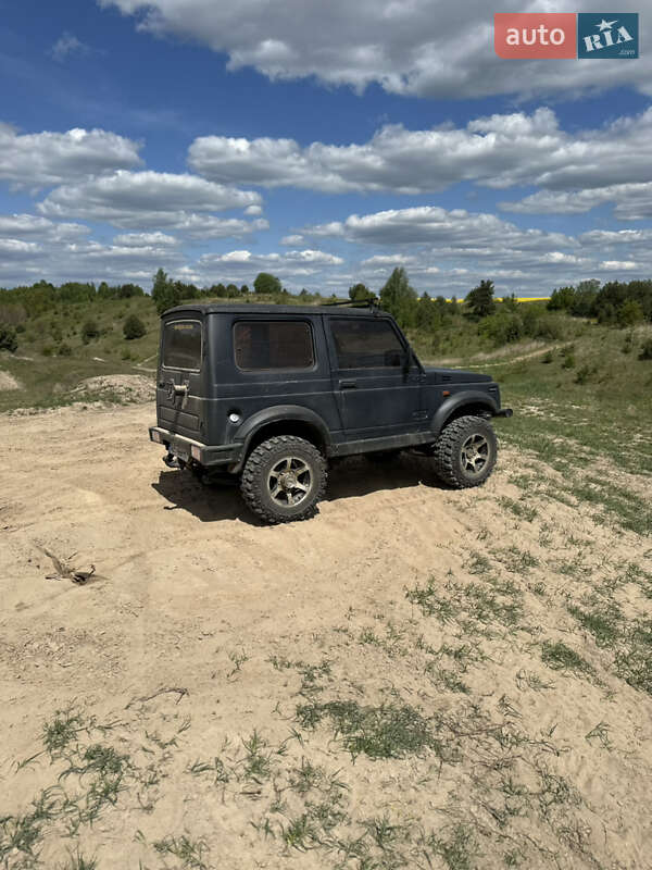 Внедорожник / Кроссовер Suzuki Samurai 1992 в Луцке