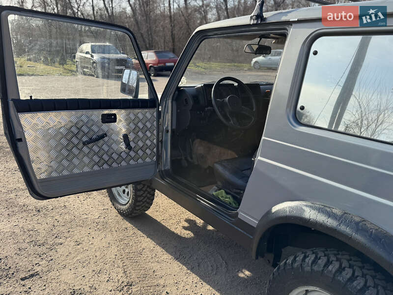 Позашляховик / Кросовер Suzuki Samurai 1994 в Запоріжжі