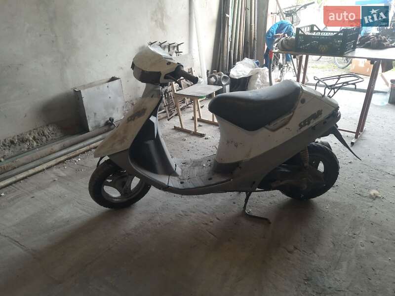 Скутер Suzuki Sepia 50 2007 в Ківерцях