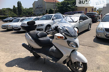 Макси-скутер Suzuki Skywave 250 2005 в 