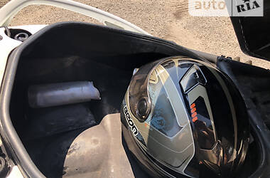 Макси-скутер Suzuki Skywave 250 2005 в 