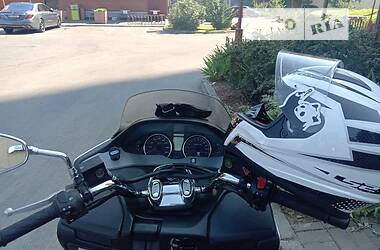 Максі-скутер Suzuki Skywave 250 2010 в 