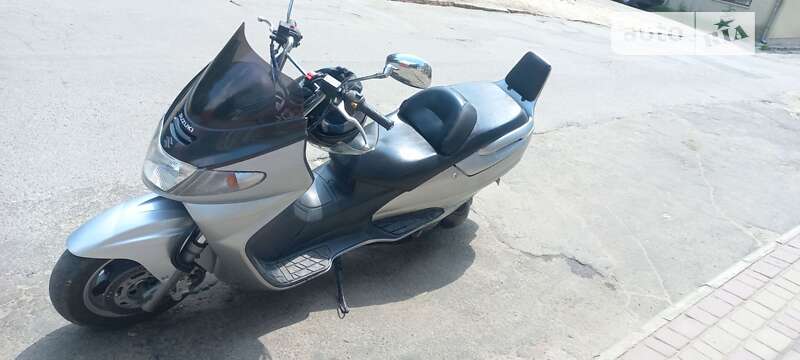 Максі-скутер Suzuki Skywave 250 1998 в Тернополі