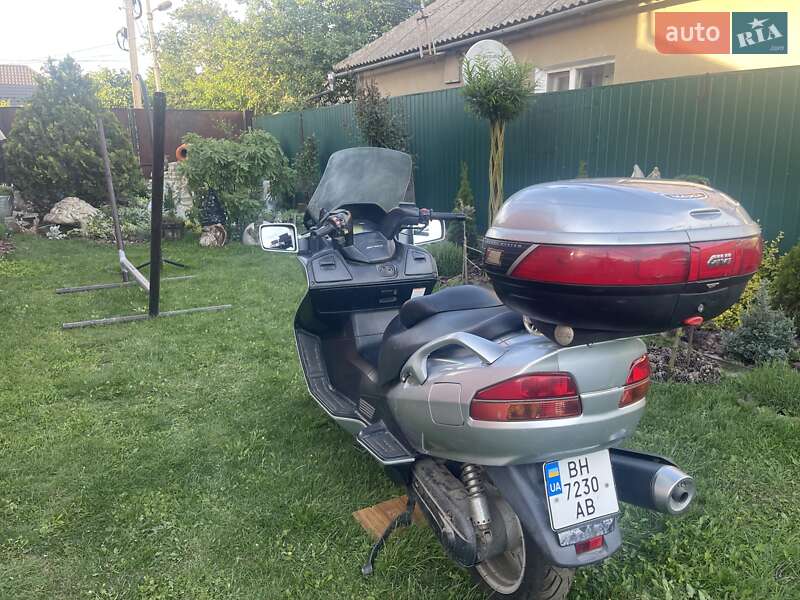 Скутер Suzuki Skywave 250 2007 в Измаиле