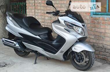 Скутер Suzuki Skywave 250 2007 в Умані