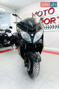 Макси-скутер Suzuki Skywave 250 2007 в 