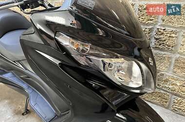Макси-скутер Suzuki Skywave 250 2008 в 