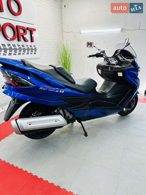 Макси-скутер Suzuki Skywave 250 2007 в Одессе