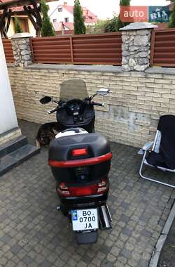 Макси-скутер Suzuki Skywave 250 2007 в 