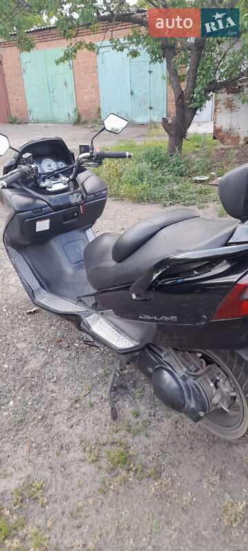 Макси-скутер Suzuki Skywave 250 2006 в Славянске