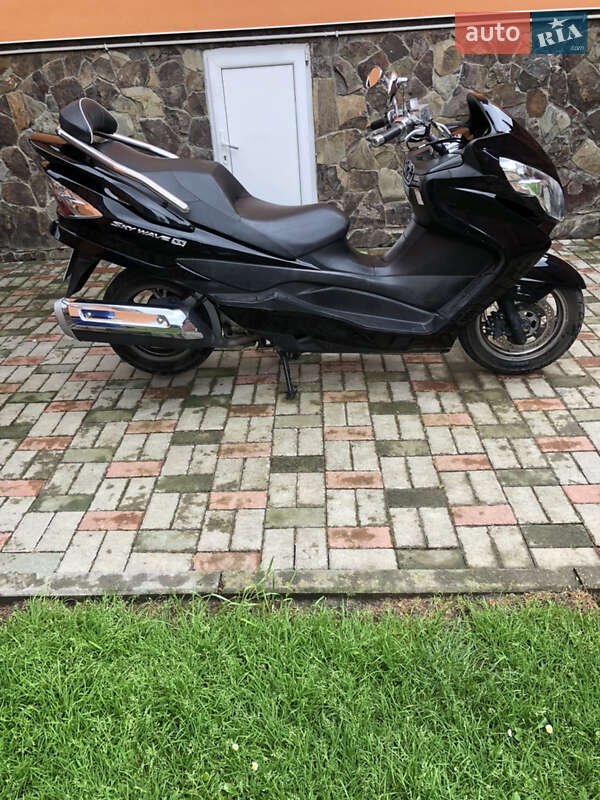 Скутер Suzuki Skywave 250 2010 в Львове фото 3 Скутер Suzuki Skywave 250 2010 в Львове