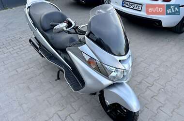 Макси-скутер Suzuki Skywave 250 2007 в 