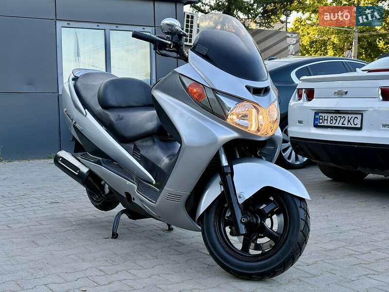 Макси-скутер Suzuki Skywave 250 2007 в Одессе